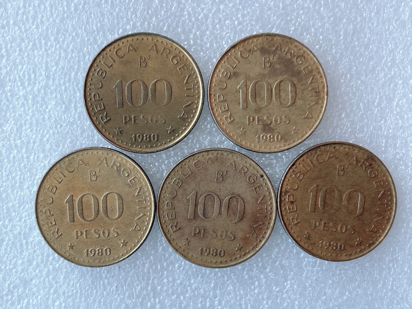 第一海外回流一元起拍收藏 本月最后一期 第61期 阿根廷1980年100比索 5枚
