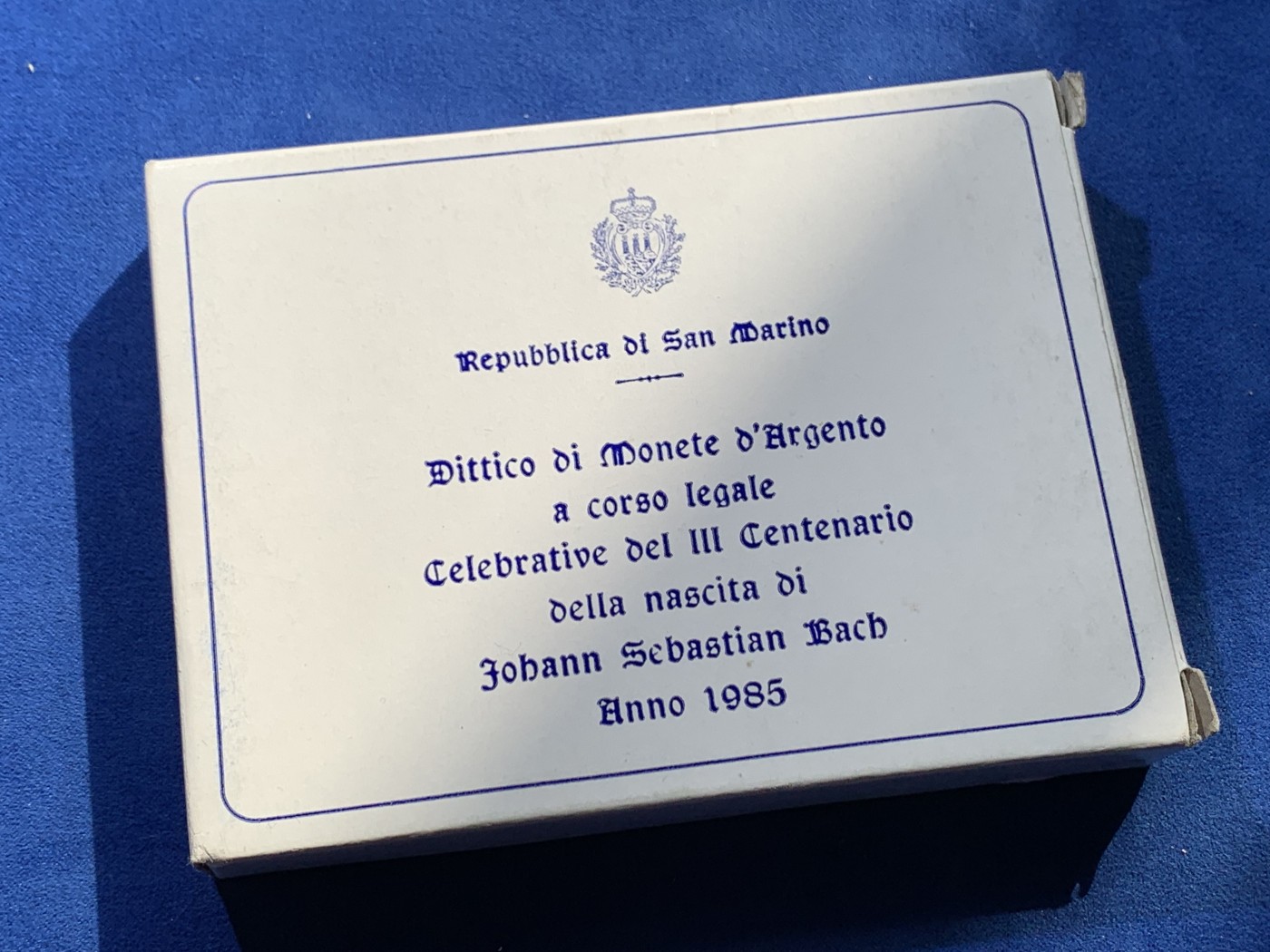 《竞宝斋》第238场-周日，周一，周二，周三 疯狂4连拍 (全场包邮) 圣马力诺 1985  500+1000里拉 银币套装