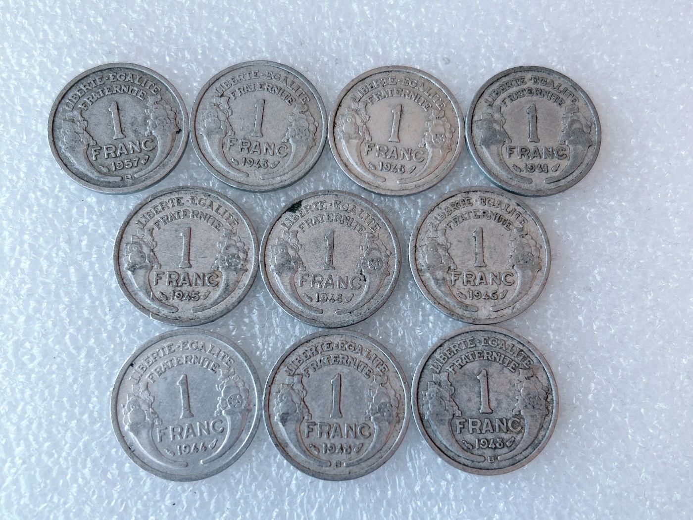 第一海外回流一元起拍收藏 本月最后一期 第61期 法国1法郎铝币 10枚