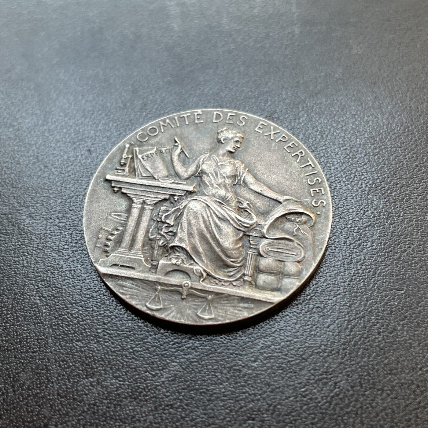 「木头集藏」章牌专场-第37期 Patey～法国对外贸易委员会银章 直径：33 mm，15.9 g，边铭：丰饶角 1 ARGENT，品相不错