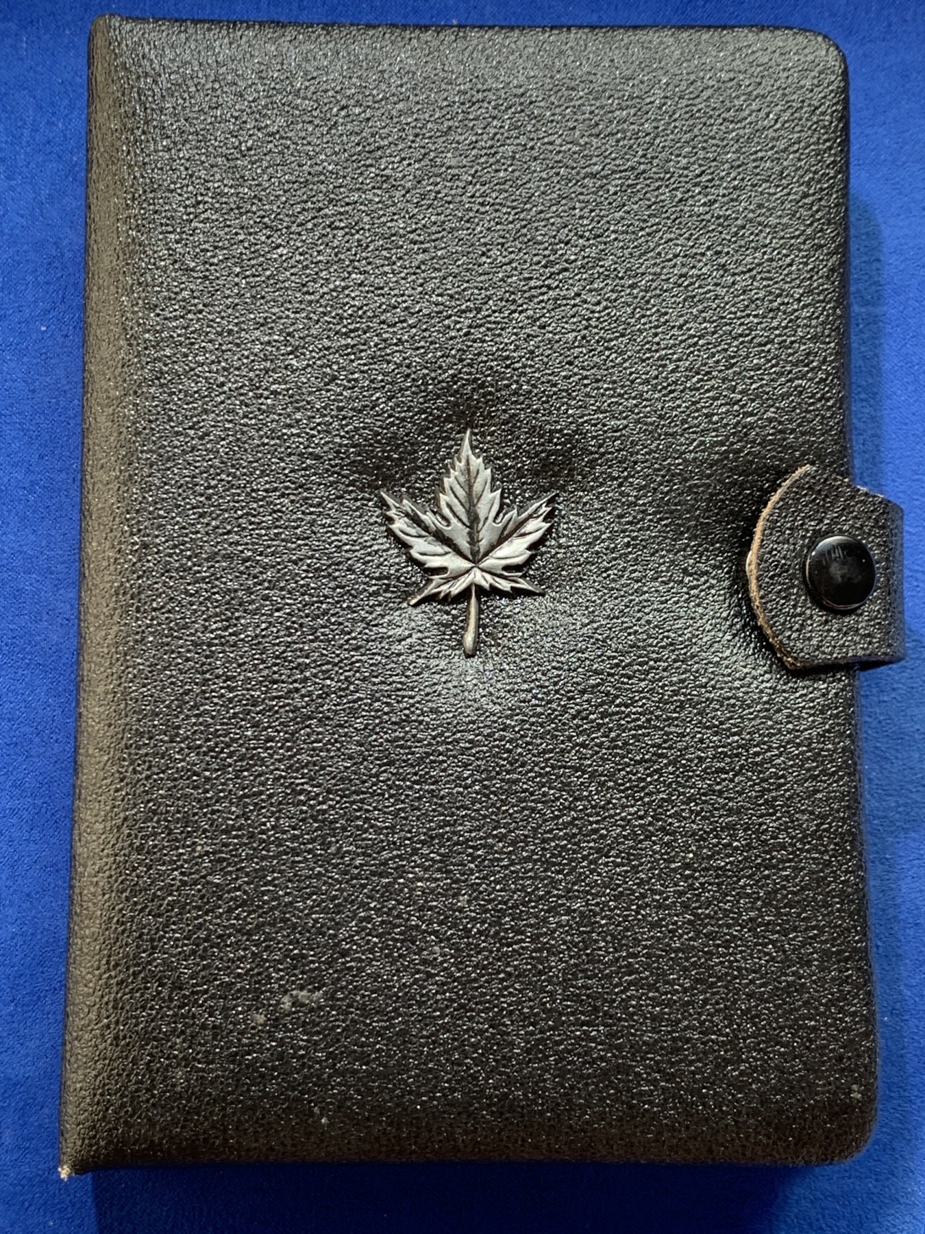 《竞宝斋》第238场-周日，周一，周二，周三 疯狂4连拍 (全场包邮) 1980加拿大年度套币北极熊7枚精制币原厂硬塑封装，含1加元银币