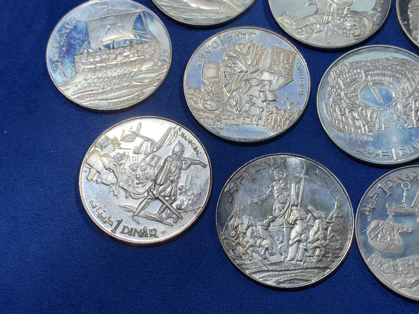 《竞宝斋》第238场-周日，周一，周二，周三 疯狂4连拍 (全场包邮) 大红盒 突尼斯1969年10枚1第纳尔精制大银币套装 疯涨的品种