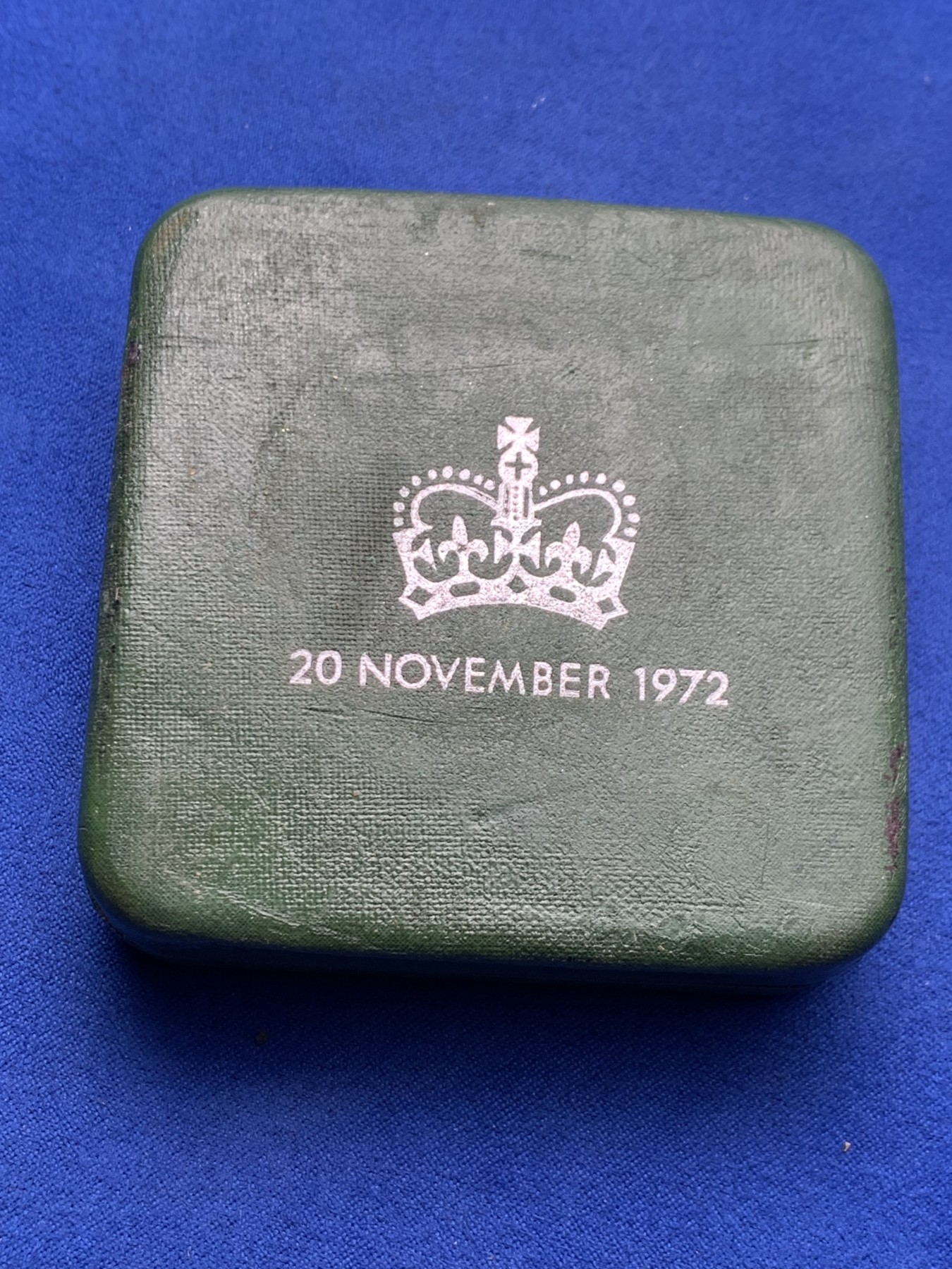 《竞宝斋》第238场-周日，周一，周二，周三 疯狂4连拍 (全场包邮) 英国 1972年 25新便士 精制纪念银币 EP25周年银婚 （38.61mm，28.28克，0.925银） 精制PROOF 发行量10万枚 KM#917a 目录价高，30多美元