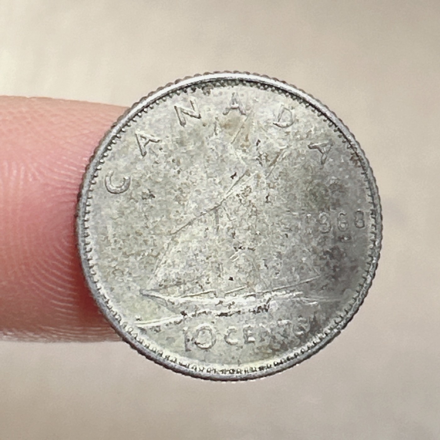 第一海外回流一元起拍收藏 本月最后一期 第61期 1968年加拿大10分小银币 伊丽莎白二世2.3g