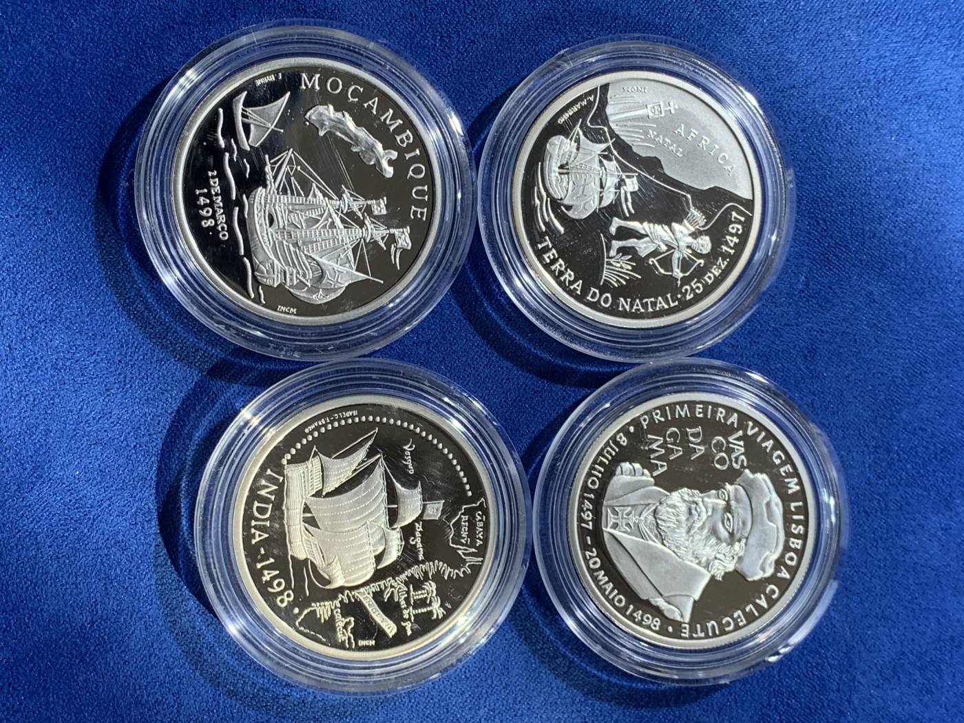 《竞宝斋》第238场-周日，周一，周二，周三 疯狂4连拍 (全场包邮) 原盒证书 葡萄牙1998年 大航海 200埃斯库多 四枚套精制币 单枚24.5克 925银 非常漂亮