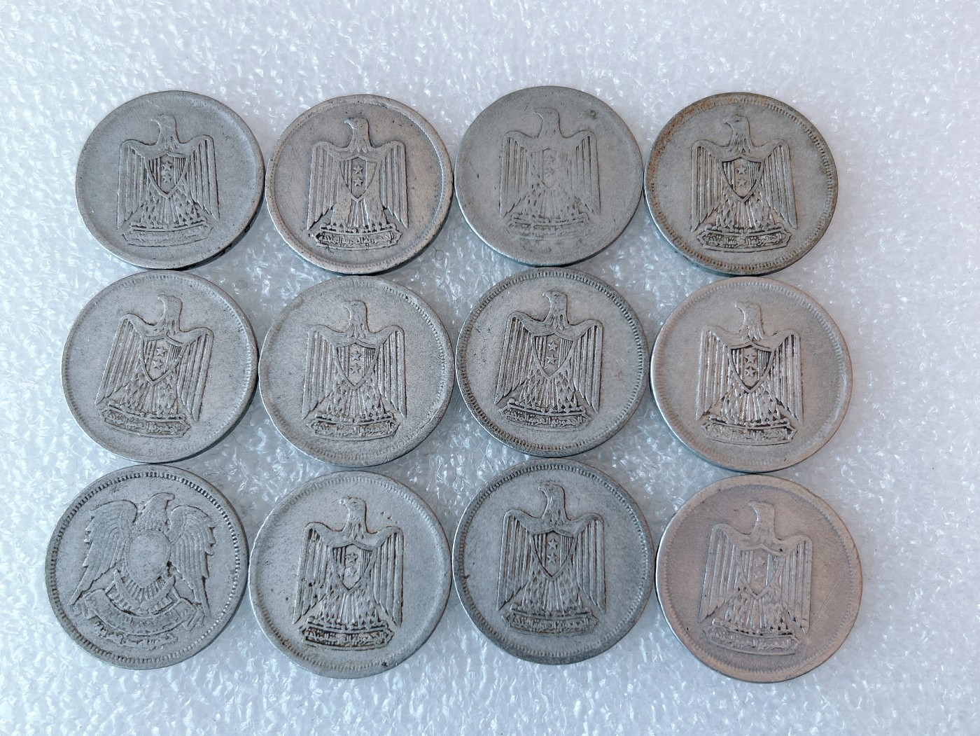 第一海外回流一元起拍收藏 本月最后一期 第61期 埃及10米利姆铝币 12枚