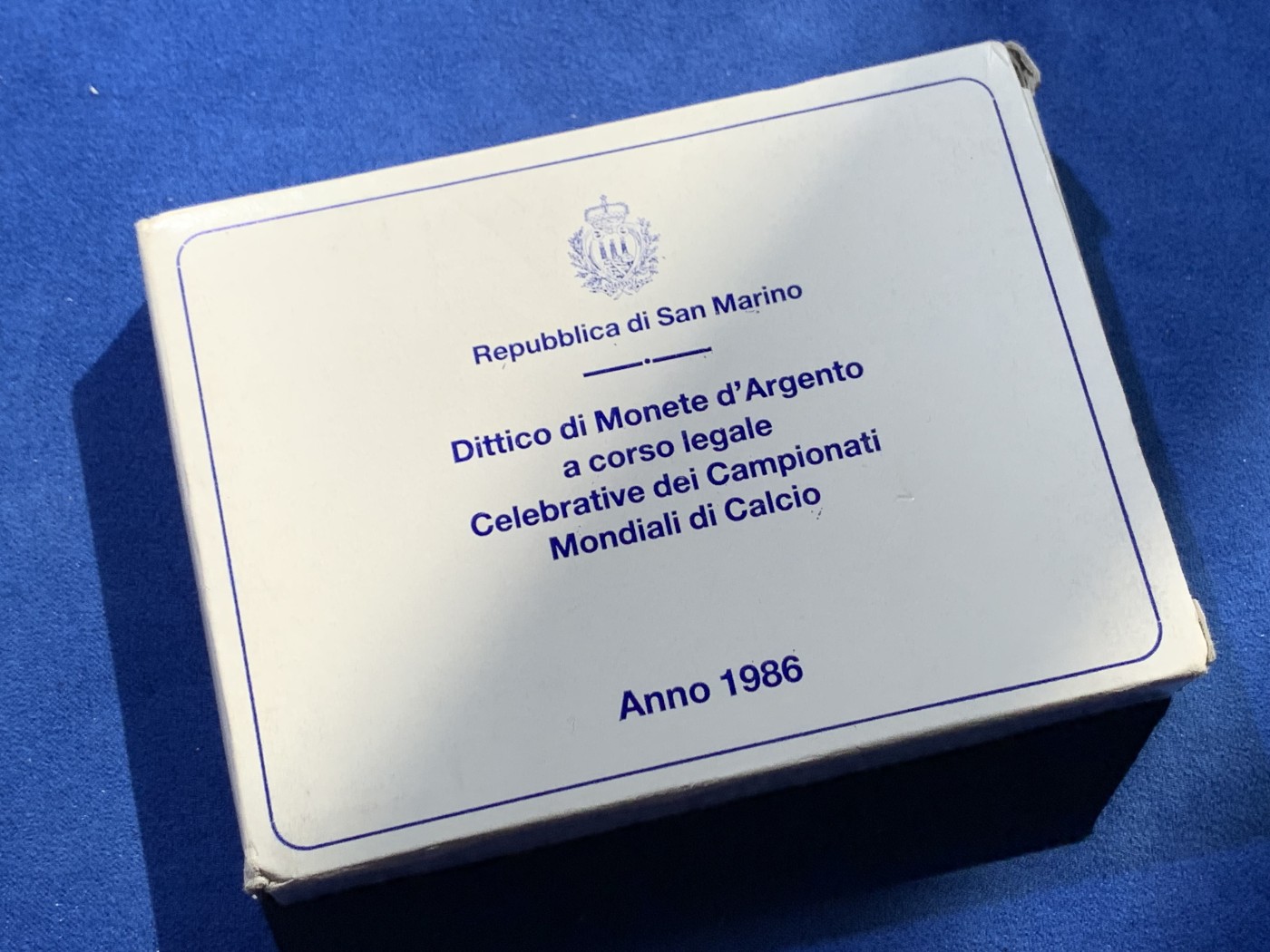 《竞宝斋》第238场-周日，周一，周二，周三 疯狂4连拍 (全场包邮) 圣马力诺 1986 500+1000里拉 银币套装