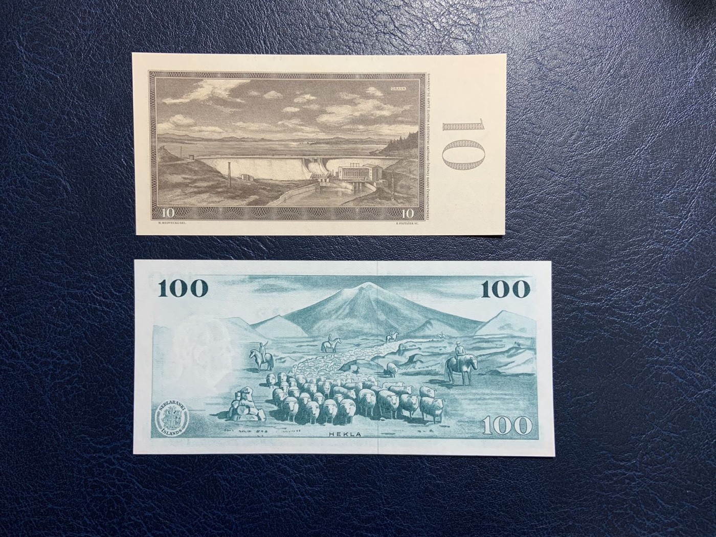 收藏联盟Quantum Auction 第320期拍卖  捷克斯洛伐克1960年10克朗和冰岛1961年100克朗 品相全新UNC