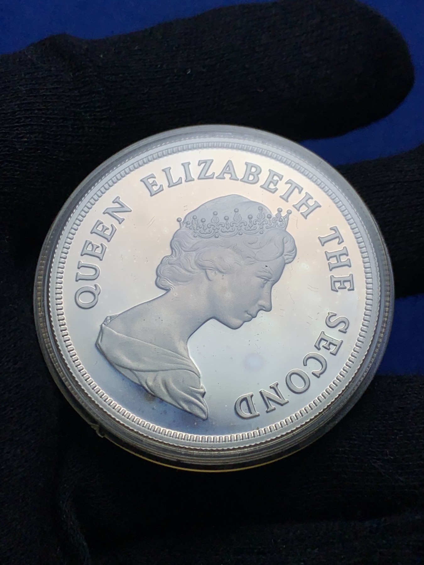 《竞宝斋》第238场-周日，周一，周二，周三 疯狂4连拍 (全场包邮) 图瓦卢1979 伊丽莎白二世 10元 大银币