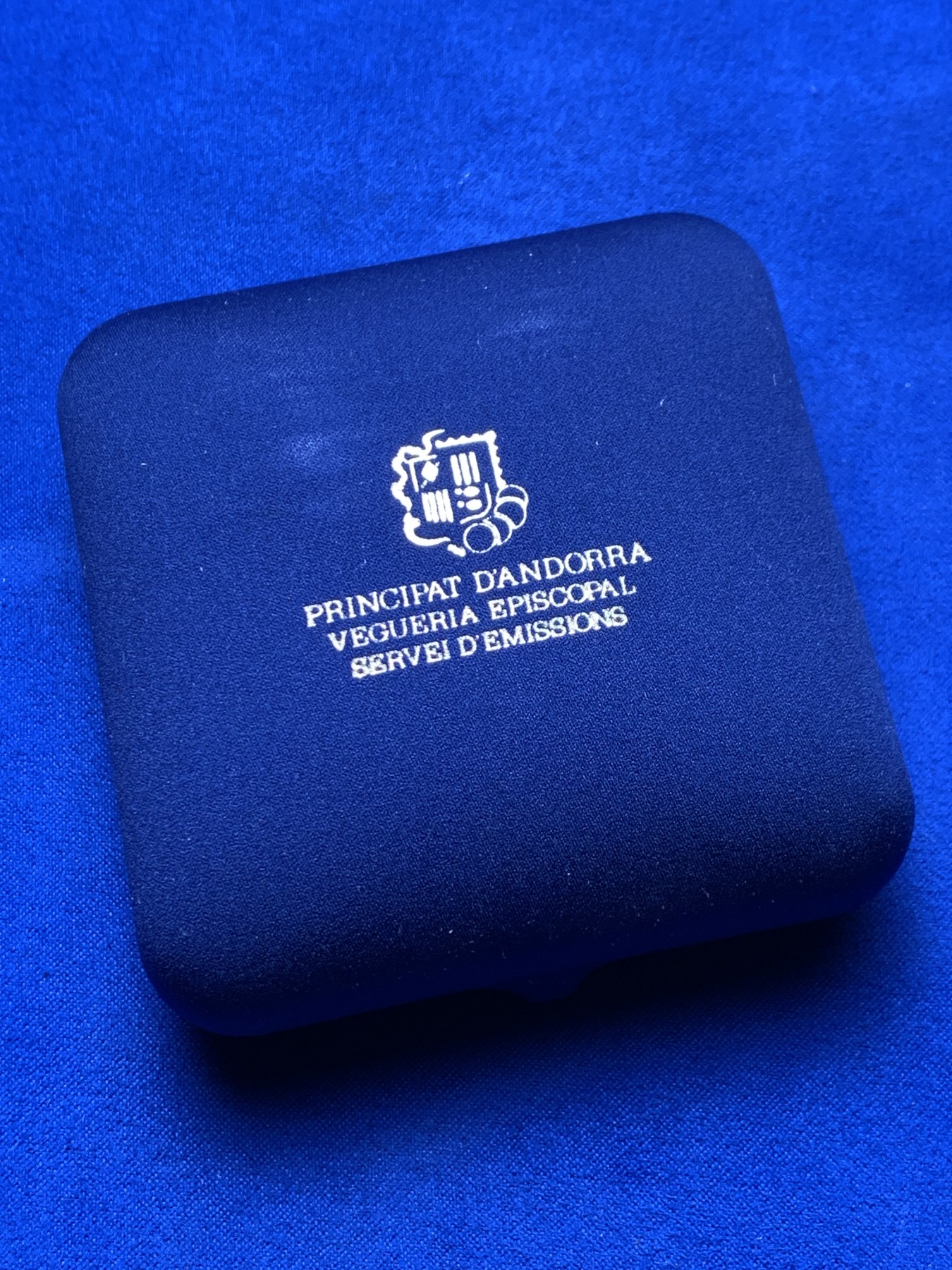 《竞宝斋》第238场-周日，周一，周二，周三 疯狂4连拍 (全场包邮) 安道尔 1992年 10第纳尔银币 31.1克 925银