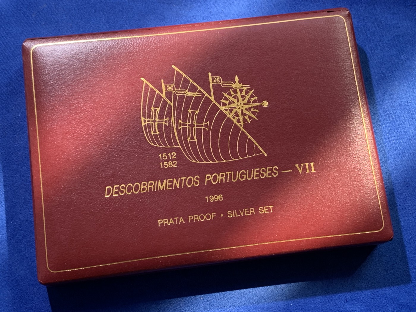 《竞宝斋》第238场-周日，周一，周二，周三 疯狂4连拍 (全场包邮) 原盒证书 葡萄牙1996年 中国近海系列 200埃斯库多 四枚套 精制大银币 单枚26.5克 总重106克 925银 非常漂亮 该系列中少见品种