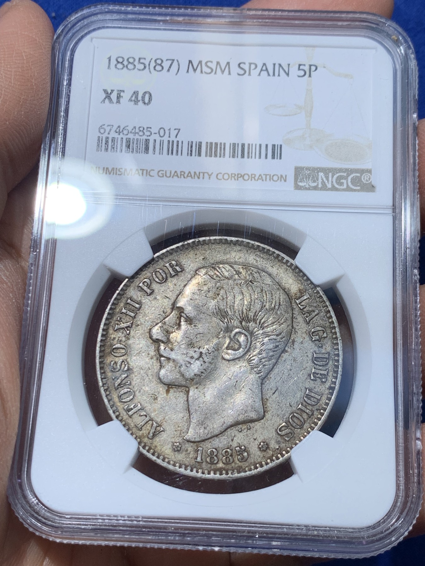 《竞宝斋》第238场-周日，周一，周二，周三 疯狂4连拍 (全场包邮) NGC-XF40 西班牙1885年 阿方索十二世 5比塞塔双柱大银币