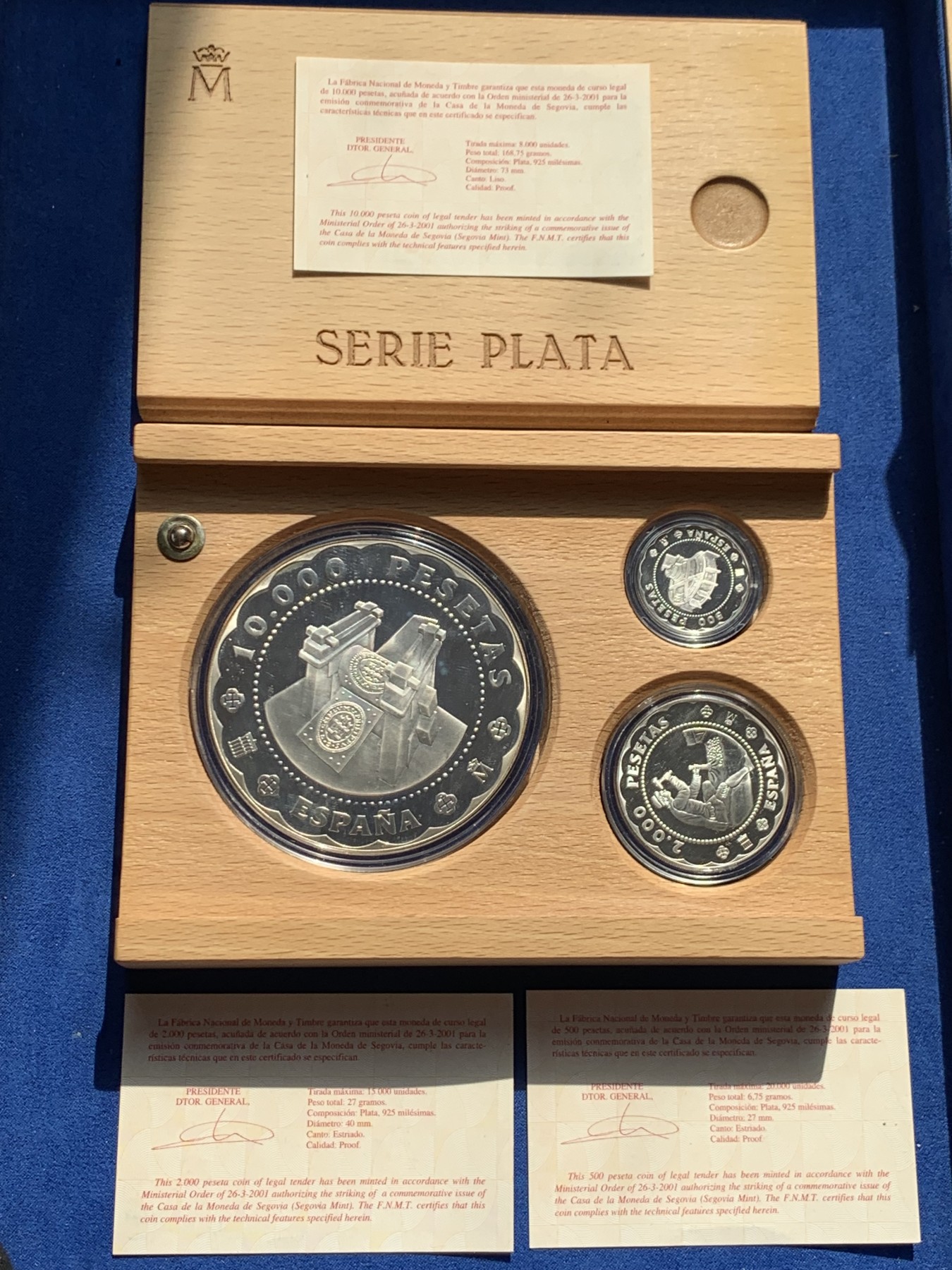 《竞宝斋》第238场-周日，周一，周二，周三 疯狂4连拍 (全场包邮) 西班牙 2001 皇家造币厂 3枚套 168.75+27+6.75=202.5克  925银