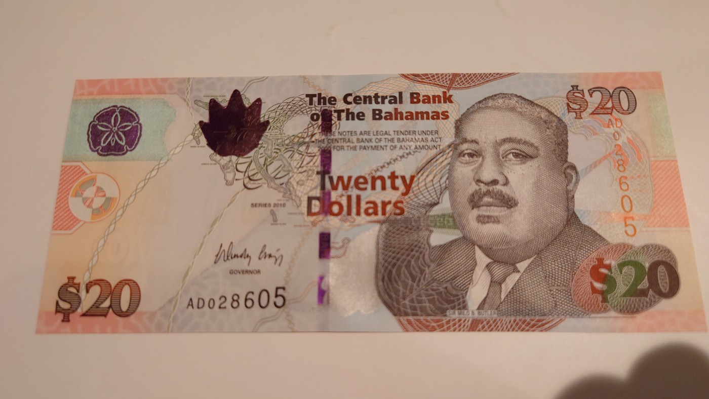 【世界钱币】精选微拍第90期暨2024年第一期 混合场 2010年巴哈马20元 全新绝品无47尾号605