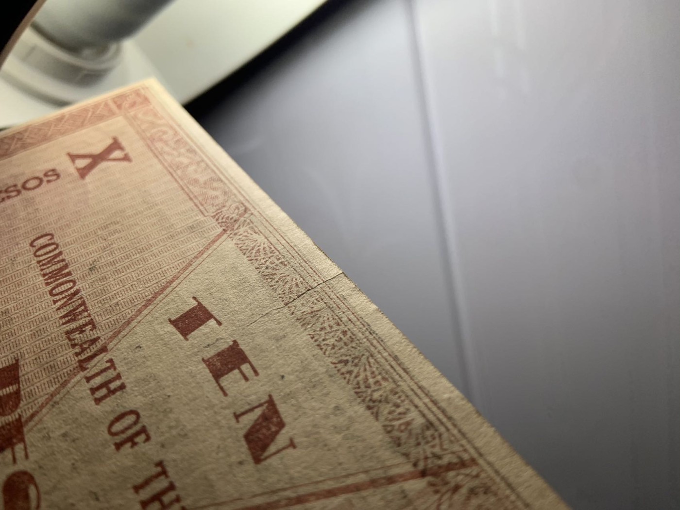 收藏联盟Quantum Auction 第320期拍卖  菲律宾1942年抗日时期内格罗斯岛10和2比索 品相分别为UNC-和UNC