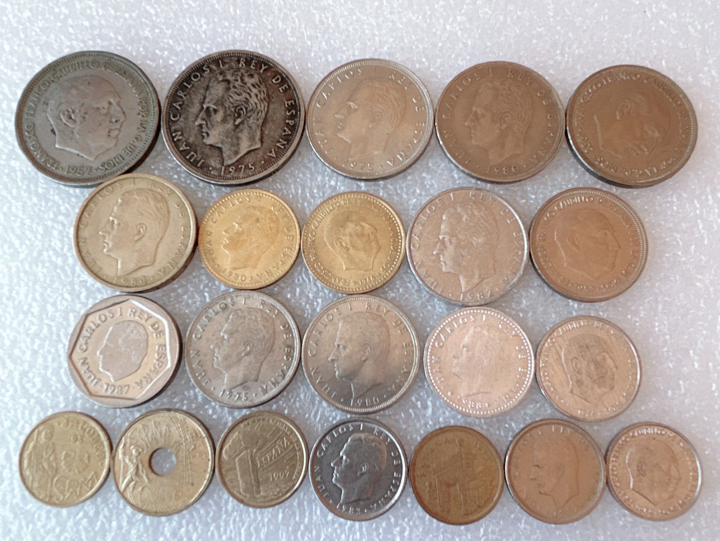 第一海外回流一元起拍收藏 本月最后一期 第61期 西班牙硬币 22枚