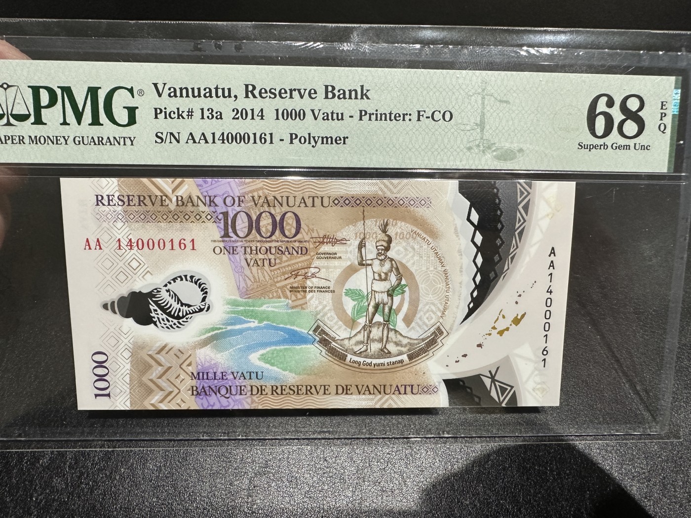《外钞收藏家》第三百三十五期（连拍第二场） 2014年瓦努图1000 无47 PMG68 AA冠百位号
