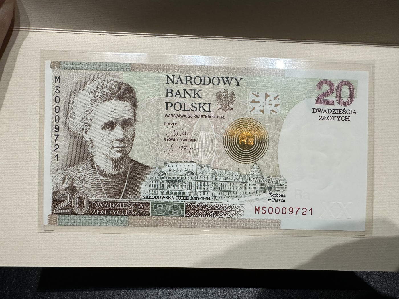 《外钞收藏家》第三百三十五期（连拍第二场） 2011年波兰20 纪念钞 全新UNC 带折