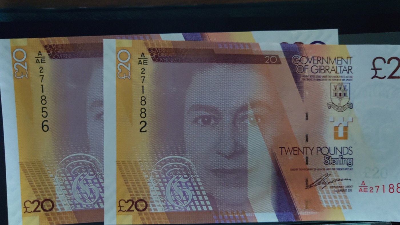 【世界钱币】精选微拍第90期暨2024年第一期 混合场 2011年直布罗陀20镑 全新绝品无4尾号1882【注意拍卖的是一张】