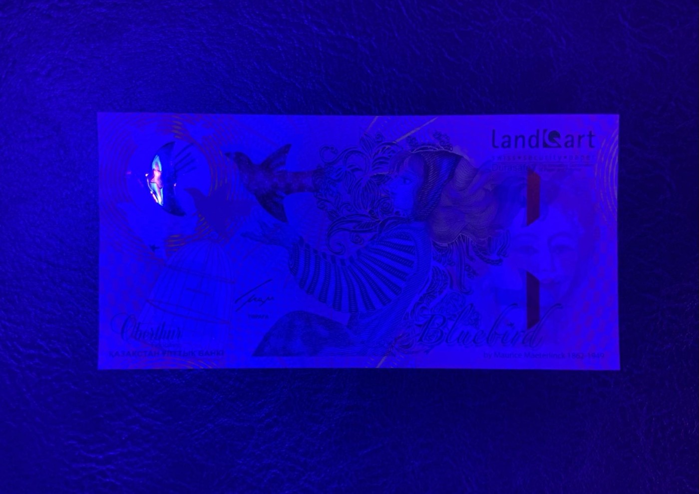 收藏联盟Quantum Auction 第321期拍卖  哈萨克斯坦蓝鸟测试纪念钞(瑞士Landqart) 品相全新UNC 正面雕刻