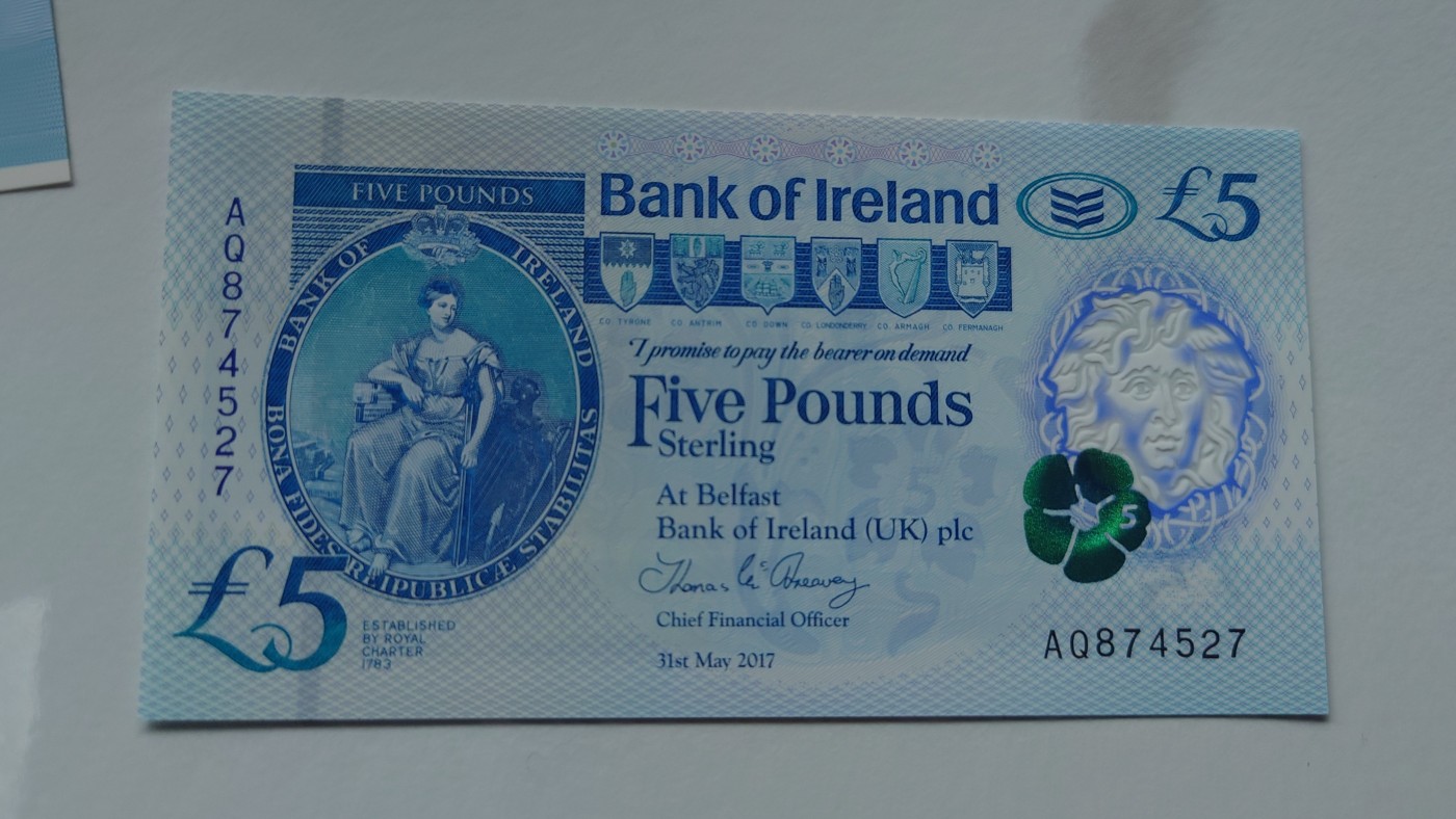 【世界钱币】精选微拍第90期暨2024年第一期 混合场 2017年北爱尔兰5镑 爱尔兰银行 全新绝品