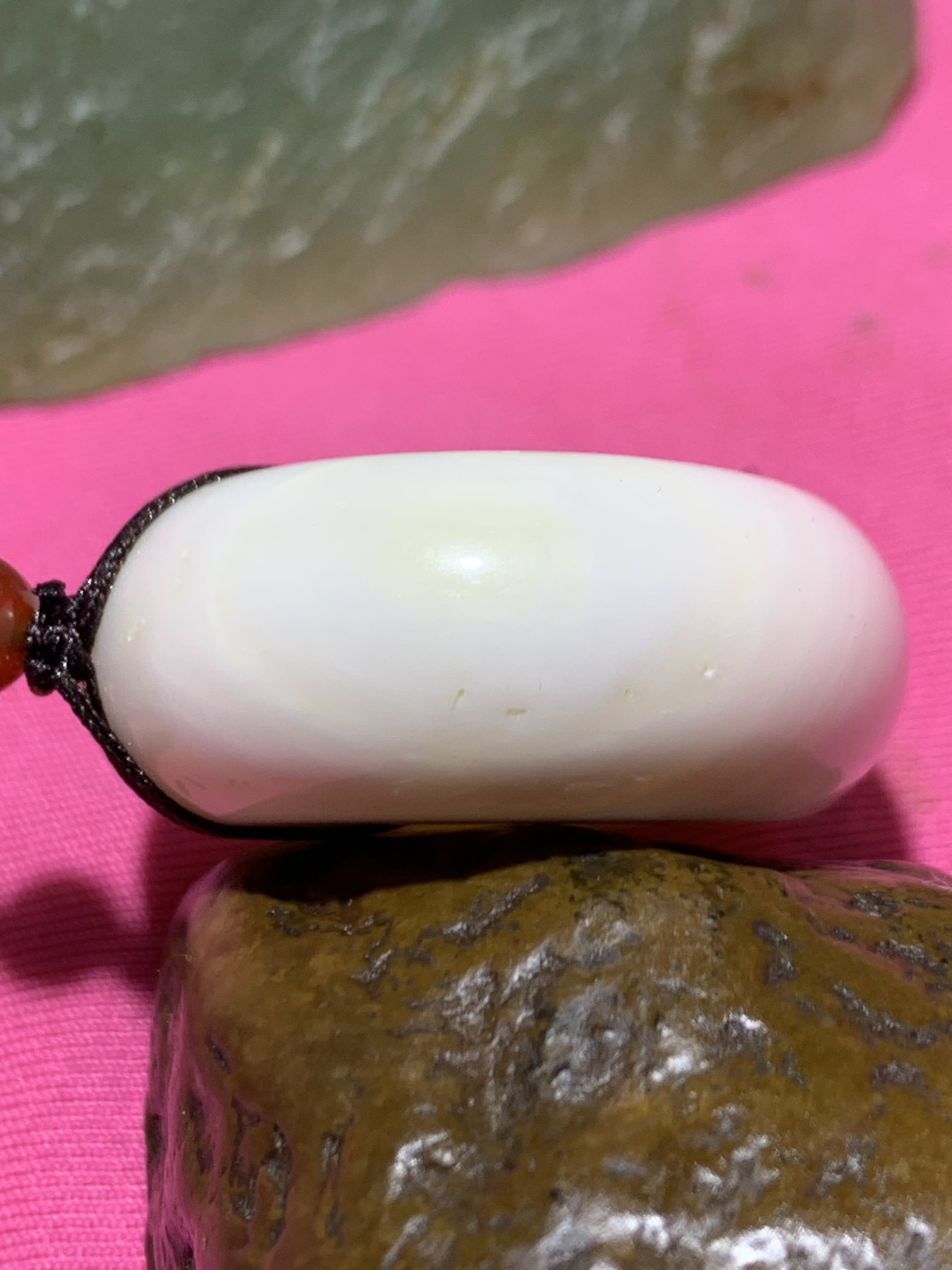 天然深海奶飘黄白贝化玉面包圈平安扣一个