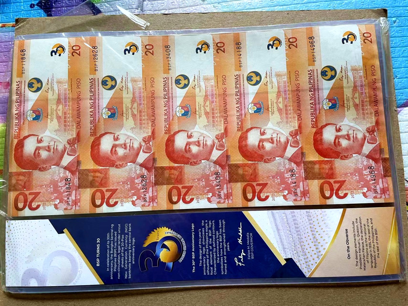 【Blue Auction】✨世界纸币精拍第427期【精】  【原装册 五联体 BSP冠员工册】菲律宾 2023年20比索 全新UNC