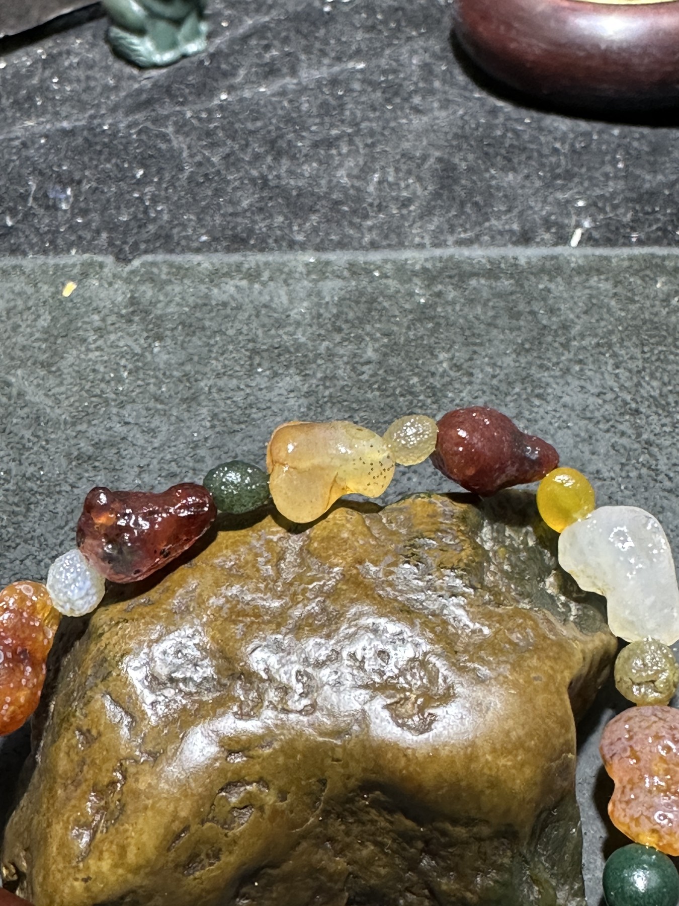 精美天然阿拉善葫芦形玛瑙原石手串一条