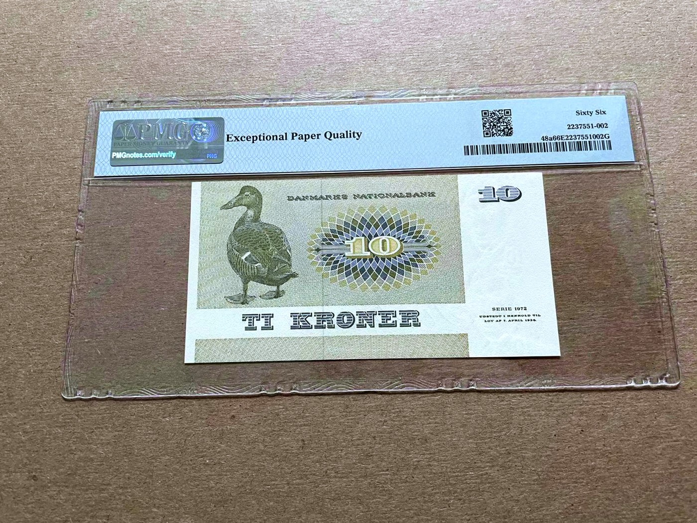 【Blue Auction】✨世界纸币精拍第427期【精】  【444豹子号】丹麦 1972年10克朗 PMG66EPQ 