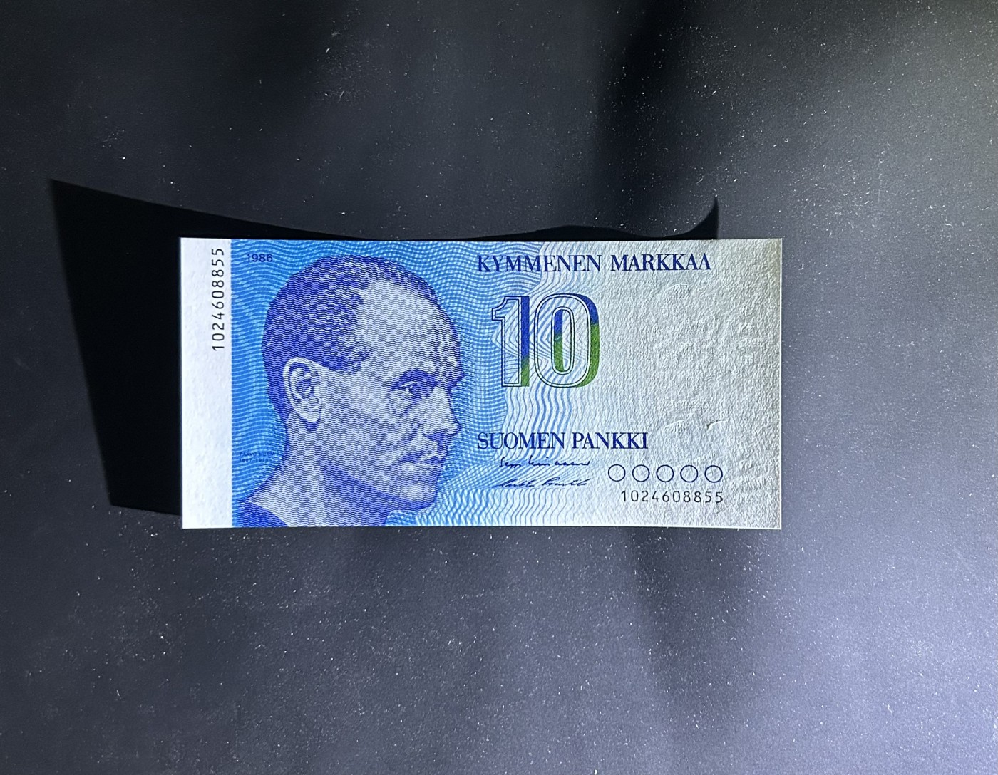 【丑猫0201】今晚六点半 芬兰10unc