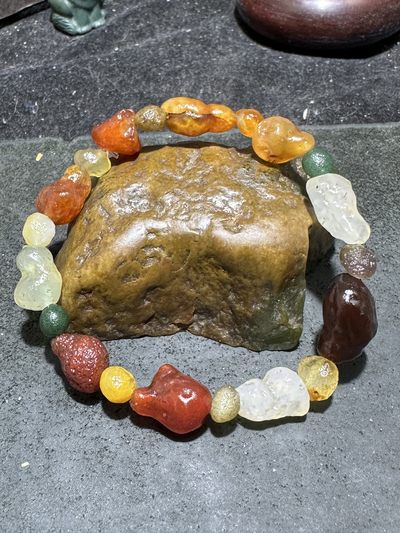 精美天然阿拉善葫芦形玛瑙原石手串一条， - 精美天然阿拉善葫芦形玛瑙原石手串一条，