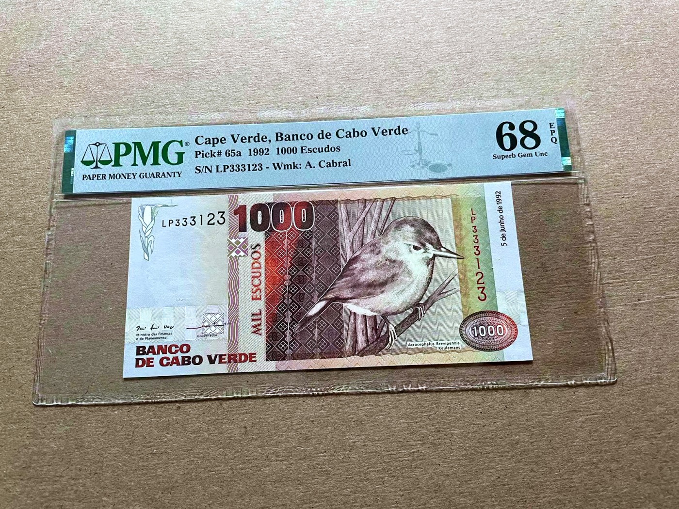 【Blue Auction】✨世界纸币精拍第427期【精】  【无47冠军分】佛得角 1992年1000埃斯库多 PMG68EPQ 超高分