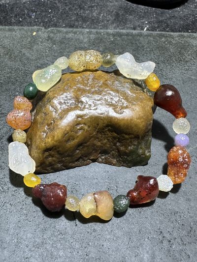 精美天然阿拉善葫芦形玛瑙原石手串一条 - 精美天然阿拉善葫芦形玛瑙原石手串一条