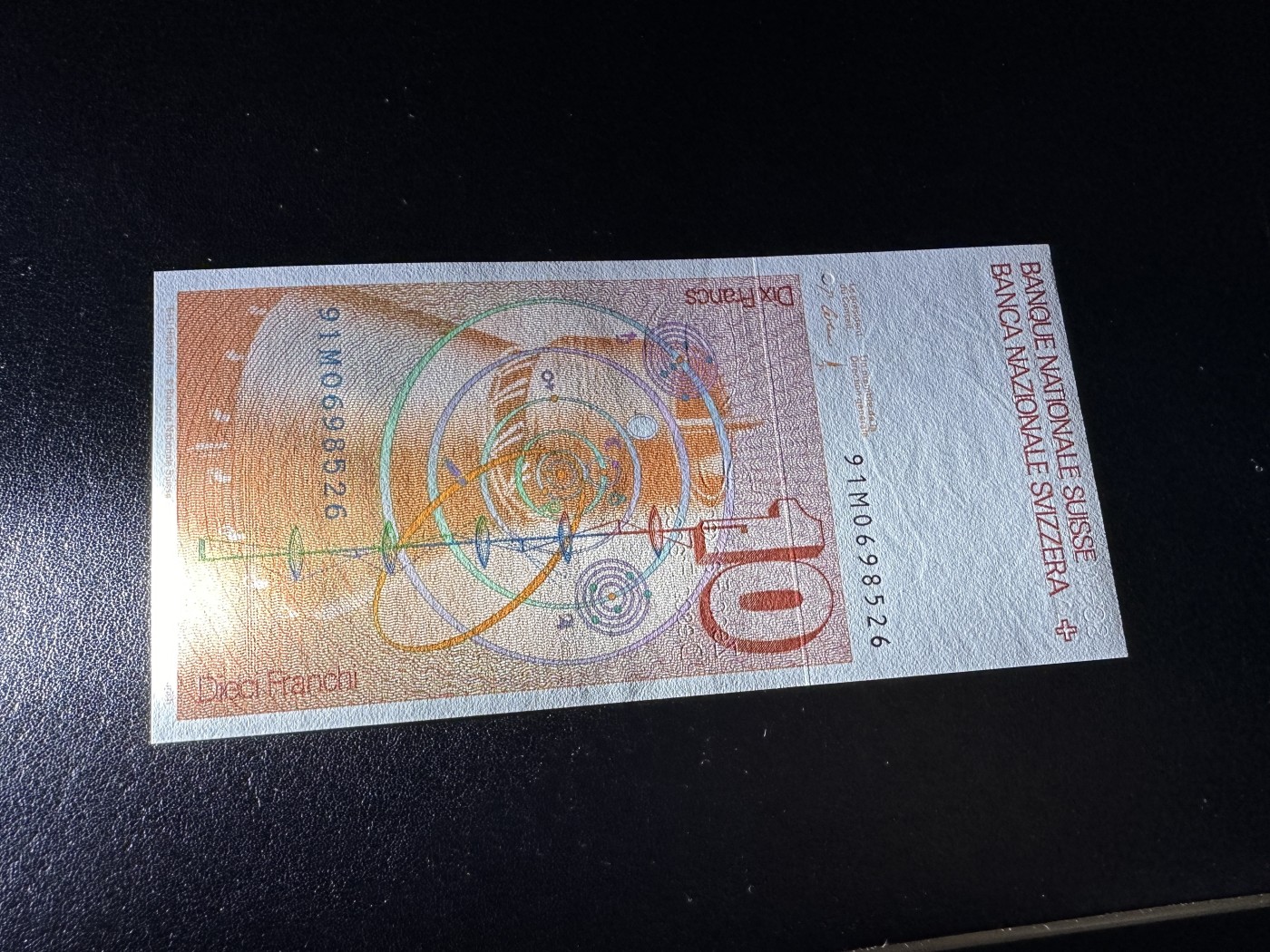 《外钞收藏家》第三百三十六期 1991年瑞士人像版10法郎 全新UNC