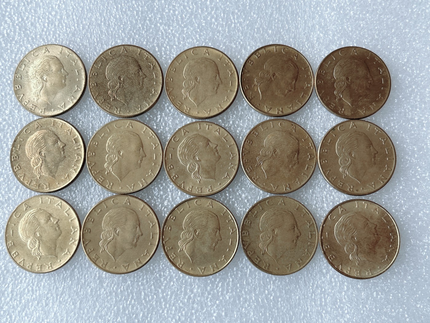 第一海外回流一元起拍收藏 散币专场 第62期 意大利200里拉铜币 15枚