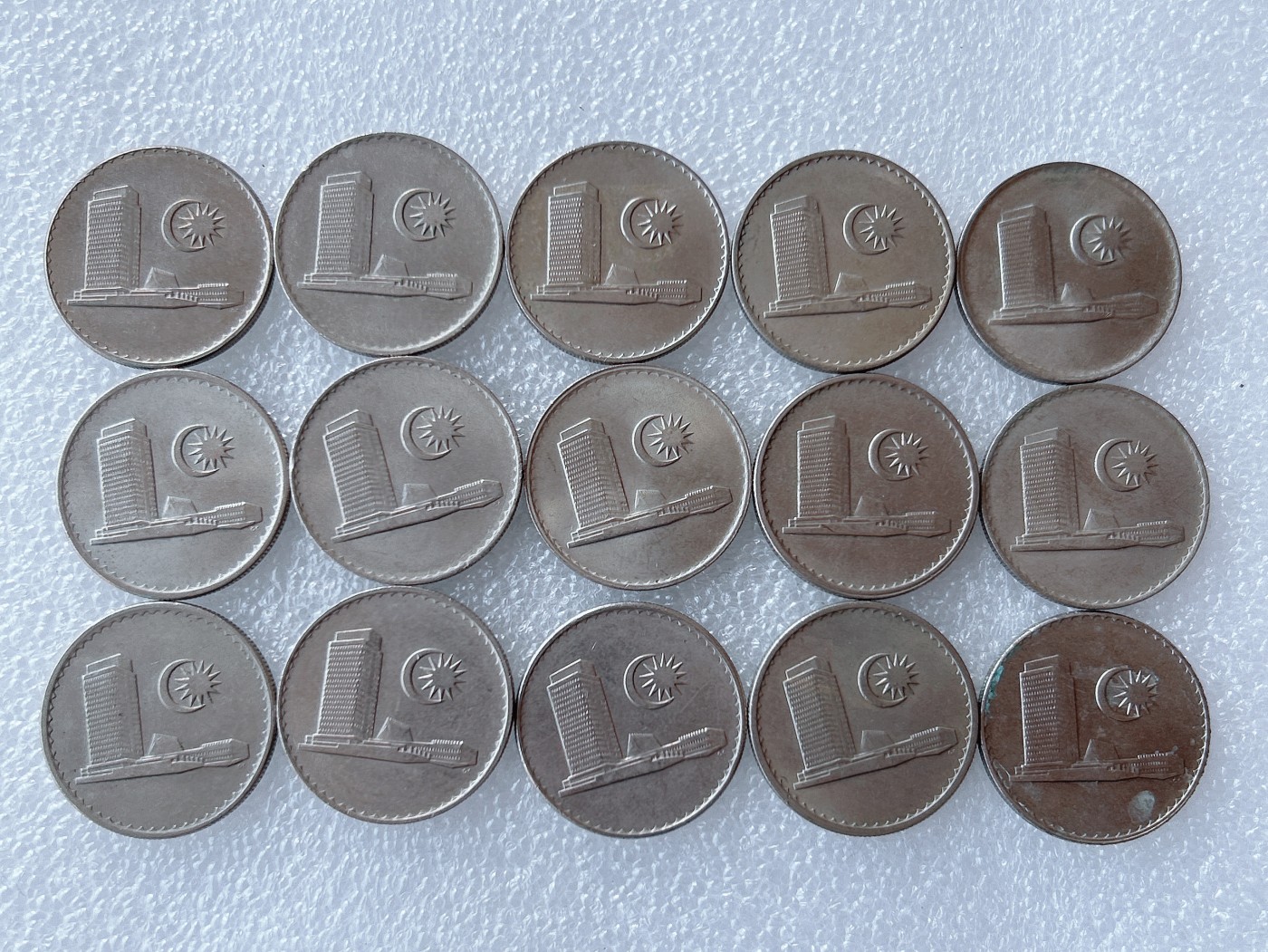 第一海外回流一元起拍收藏 散币专场 第62期 马来西亚20分 大厦版 15枚