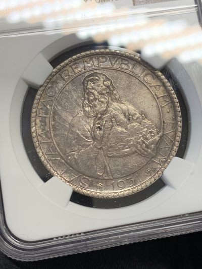 《竞宝斋》第239场-周日，周一 年终拍场 (全场包邮) NGC-MS62 圣马力诺 1931年 20里拉银币 漂亮的锦盒彩包浆 难得好状态