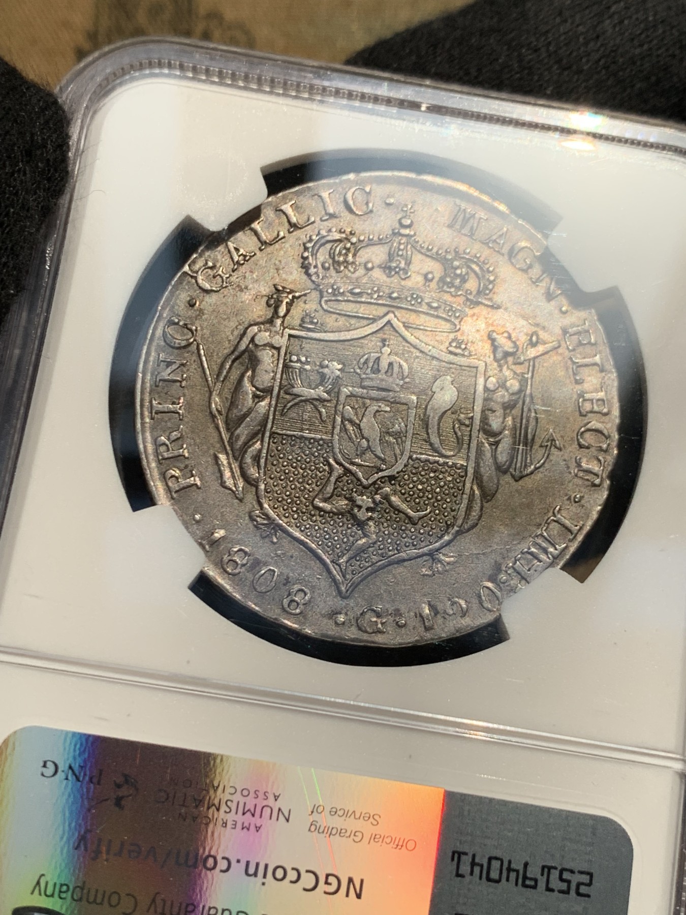 《竞宝斋》第239场-周日，周一 年终拍场 (全场包邮)