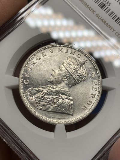 《竞宝斋》第239场-周日，周一 年终拍场 (全场包邮) NGC UNCD 英属印度 1918年 C版 乔五 1卢比银币