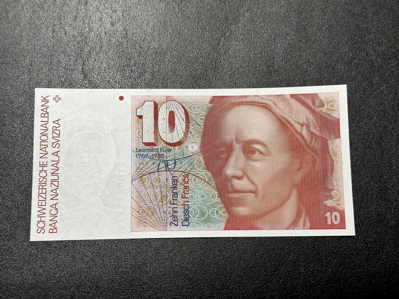 《外钞收藏家》第三百三十六期 1991年瑞士人像版10法郎 全新UNC