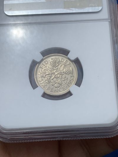 《竞宝斋》第239场-周日，周一 年终拍场 (全场包邮) NGC PF64CAMEO 英国伊丽莎白二世女王幸运六便士 1953年6便士精制镍币