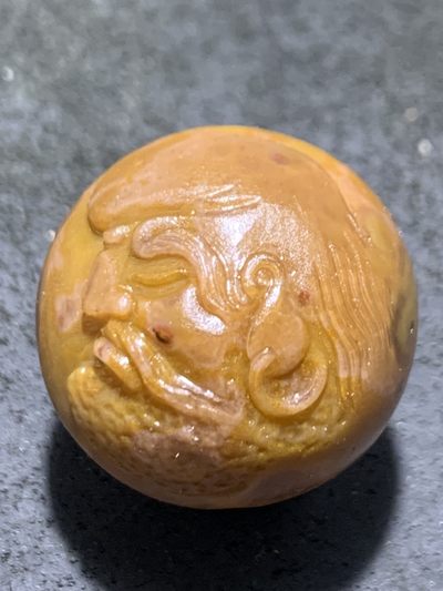 精美冰飘亚光战国红玛瑙手工雕刻达摩祖师，禅字圆珠一个， - 精美冰飘亚光战国红玛瑙手工雕刻达摩祖师，禅字圆珠一个，