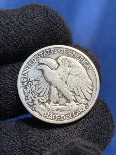 《竞宝斋》第239场-周日，周一 年终拍场 (全场包邮) 两枚一组 美国行走女神半美元银币1935年+1942年一对