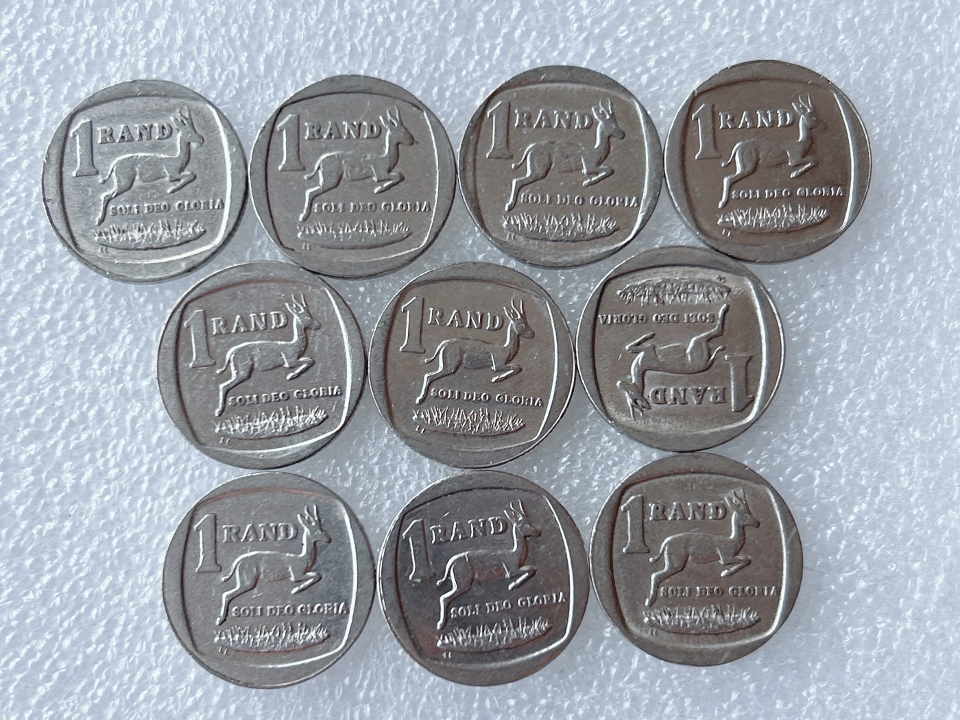 第一海外回流一元起拍收藏 散币专场 第62期 南非1兰特镍跳羚 两个版本 10枚