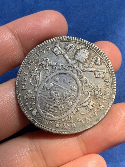 《竞宝斋》第239场-周日，周一 年终拍场 (全场包邮) 意大利教皇国1780年教皇庇护六世scudo大银 细节见图