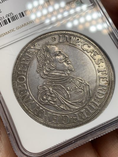 《竞宝斋》第239场-周日，周一 年终拍场 (全场包邮) NGC MS62 德国德意志奥格斯堡1642年城市景观泰勒银币 持续上涨的品种！