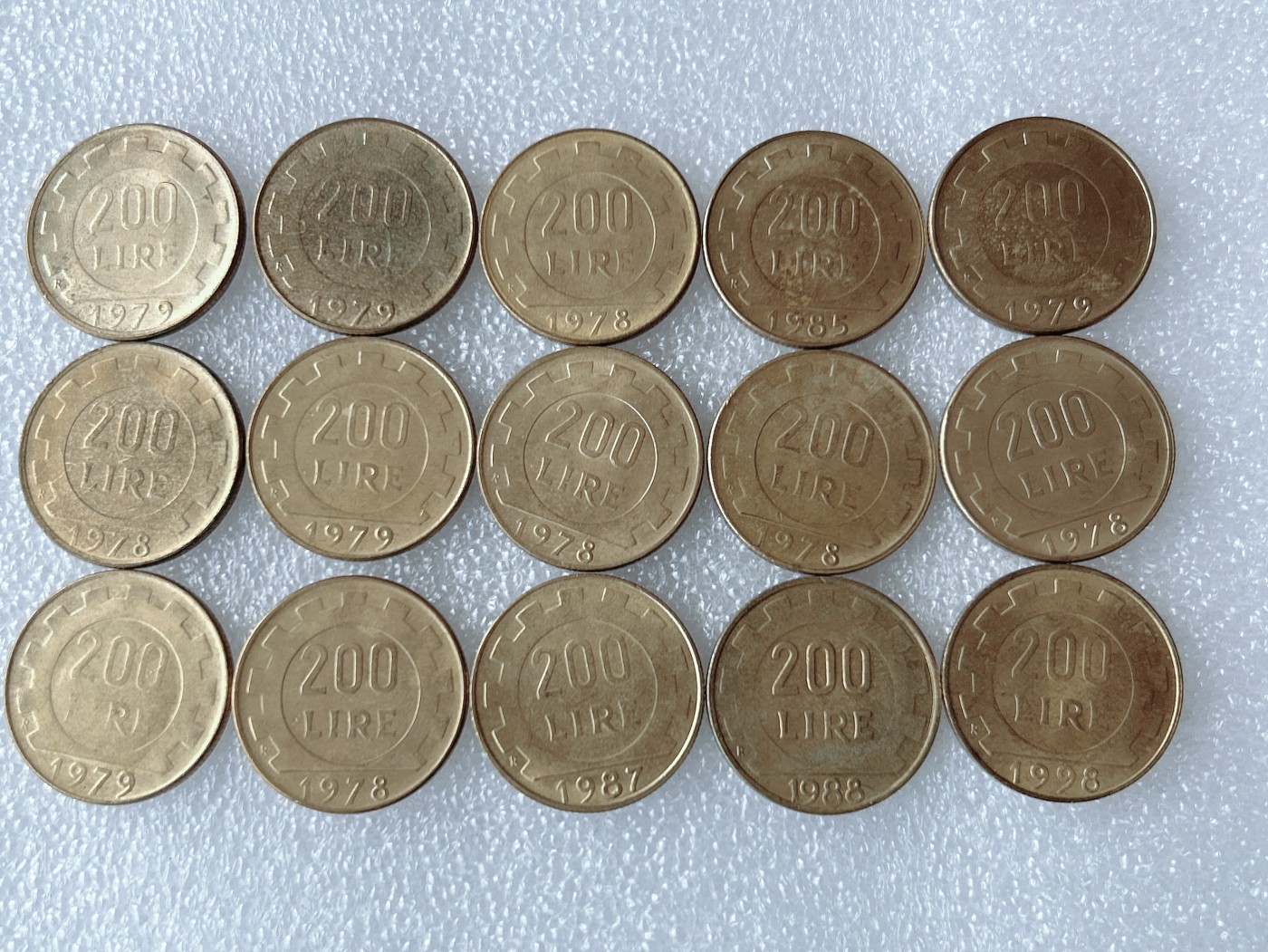 第一海外回流一元起拍收藏 散币专场 第62期 意大利200里拉铜币 15枚