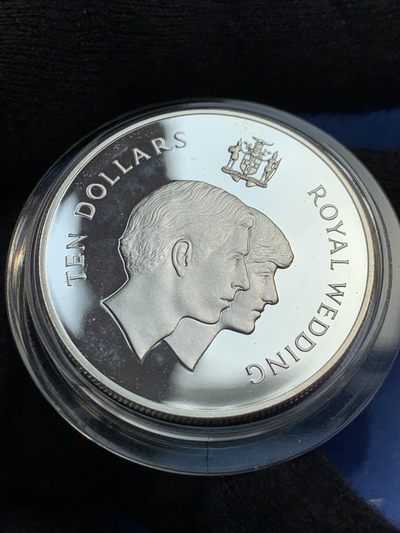 《竞宝斋》第239场-周日，周一 年终拍场 (全场包邮) 牙买加1981年查尔斯王子戴安娜王妃结婚纪念10元精制大银币