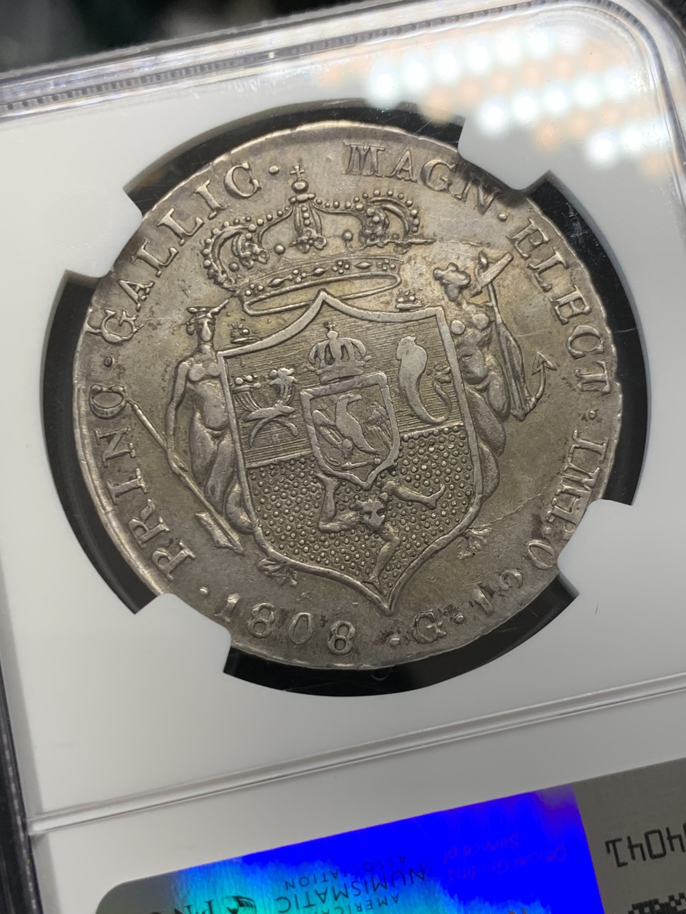 《竞宝斋》第239场-周日，周一 年终拍场 (全场包邮)