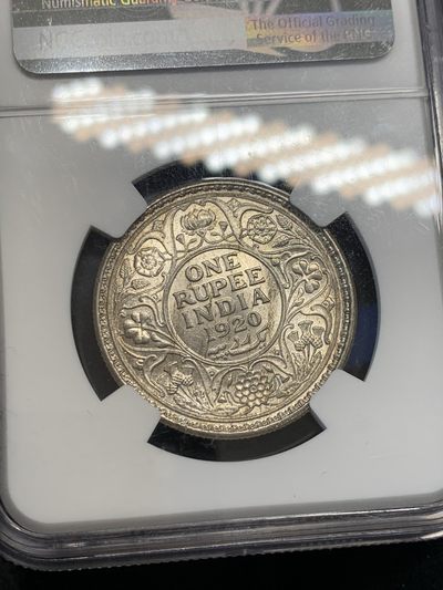《竞宝斋》第239场-周日，周一 年终拍场 (全场包邮) NGC MS63 原光印度1920C加尔各答厂乔治五世1卢比银币